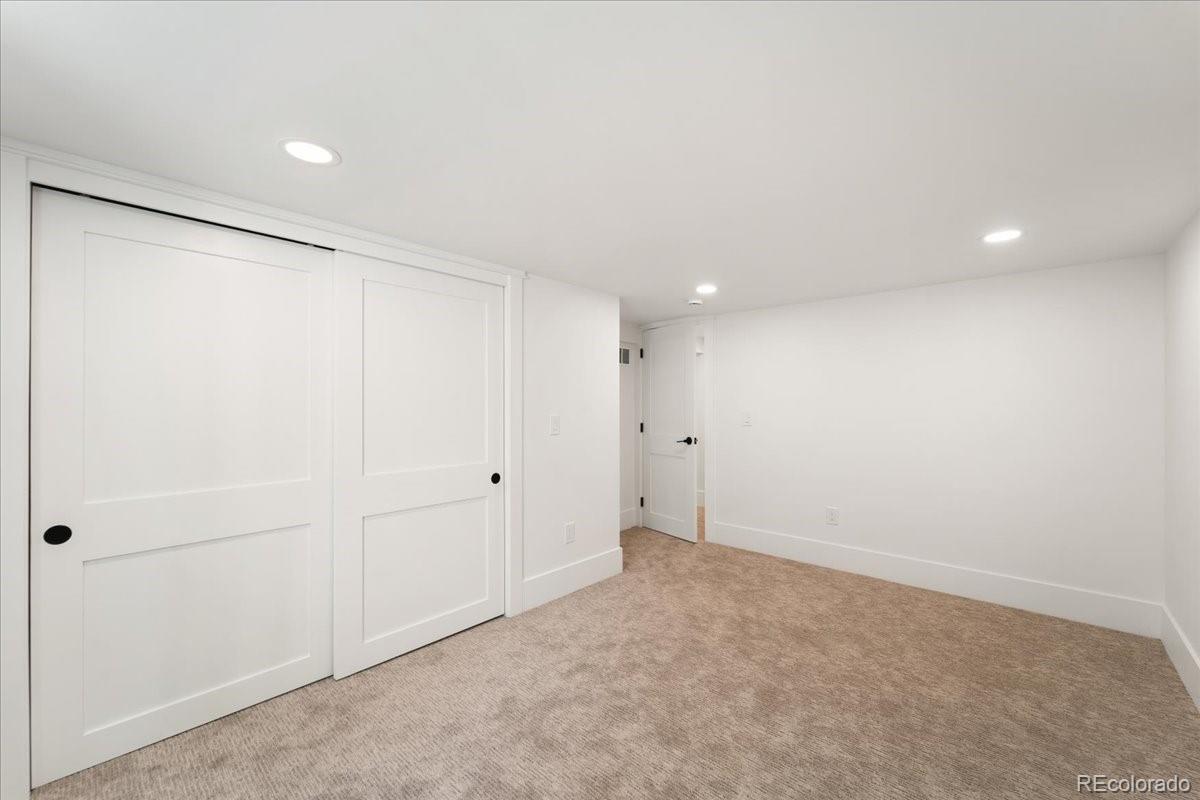 MLS Image #39 for 265 s pennsylvania street,denver, Colorado