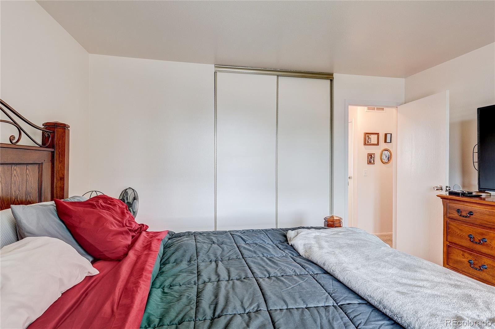 MLS Image #14 for 4796 s ouray street,aurora, Colorado