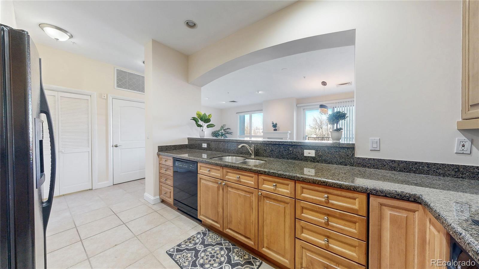 MLS Image #9 for 2500 e cherry creek south drive,denver, Colorado