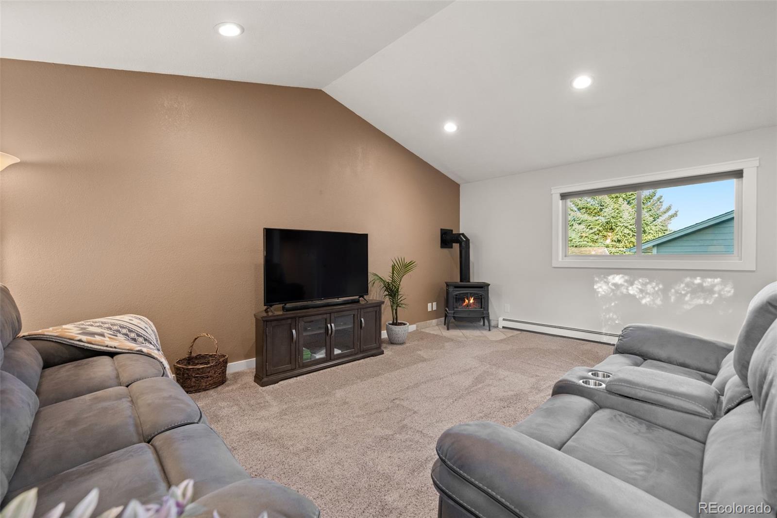 MLS Image #18 for 29755  woods drive,evergreen, Colorado