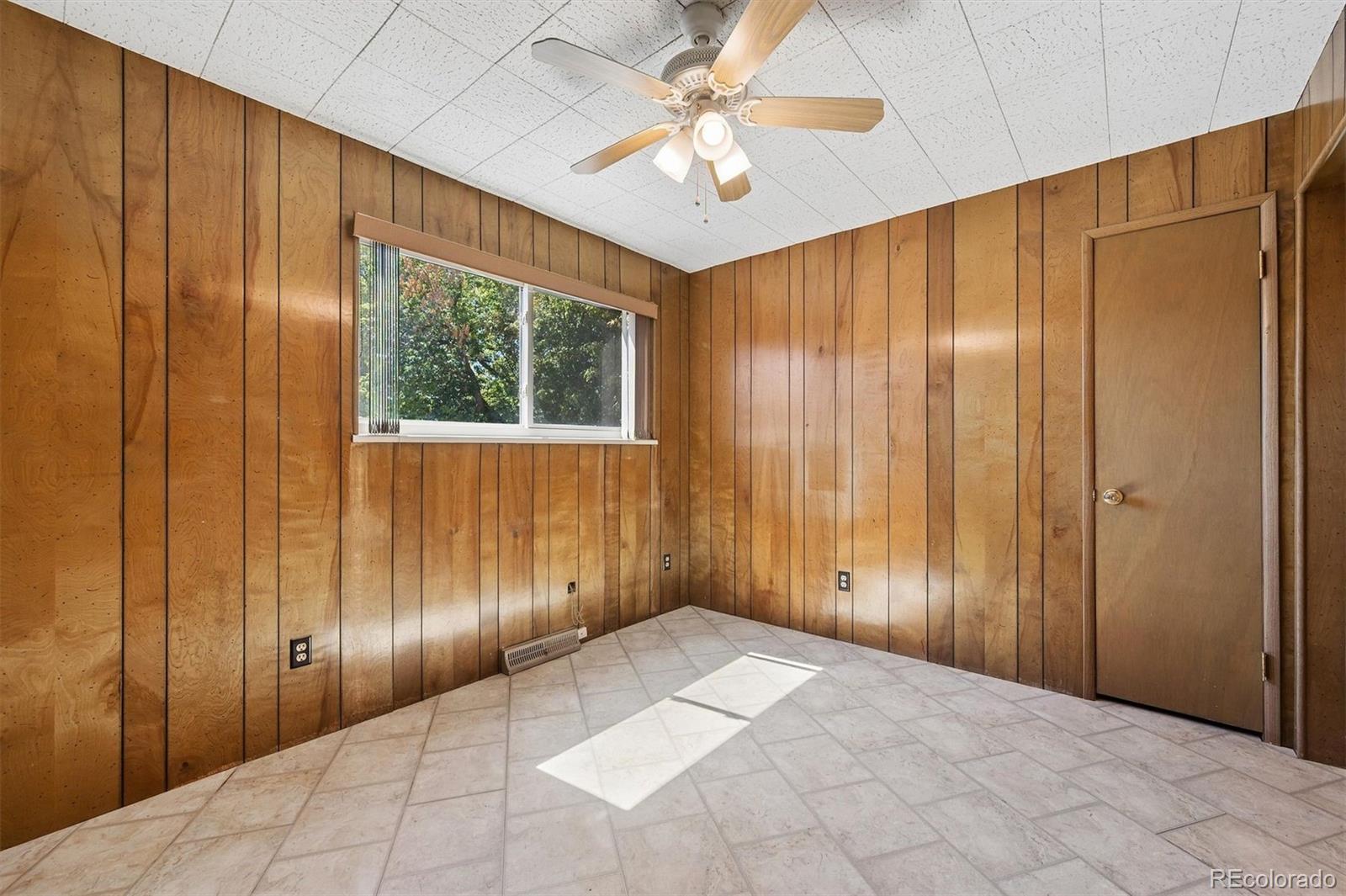 MLS Image #26 for 1995 s newport street,denver, Colorado