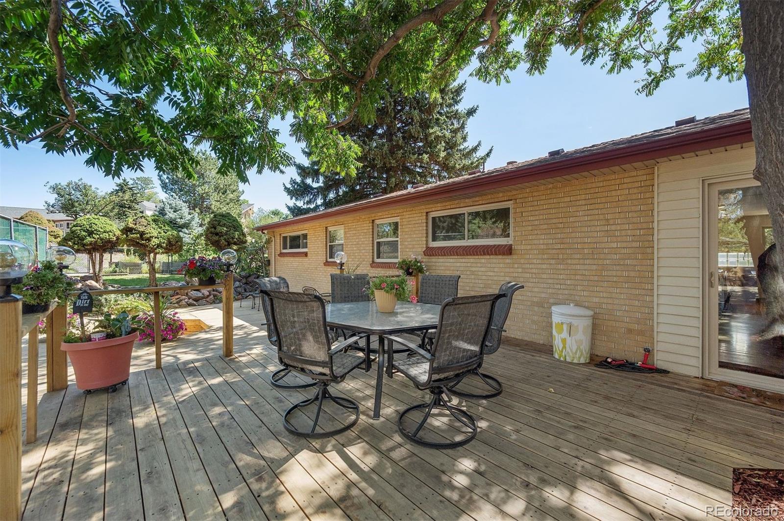 MLS Image #4 for 1995 s newport street,denver, Colorado