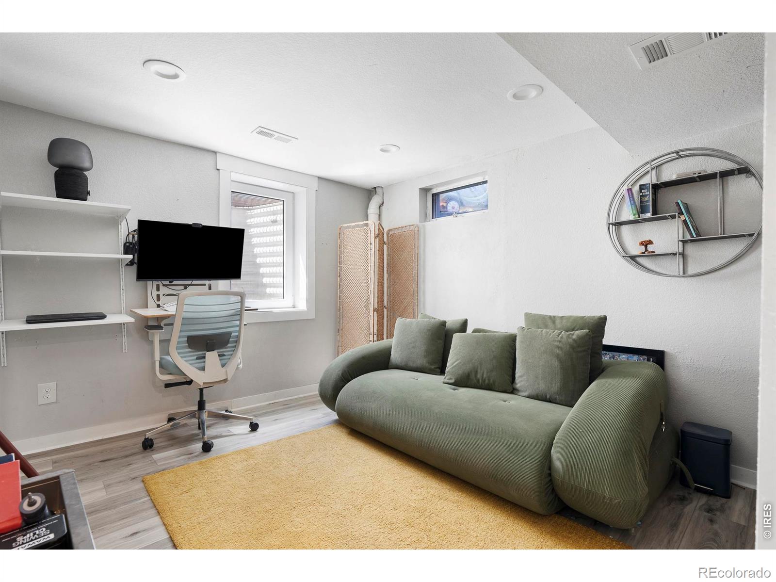 MLS Image #22 for 8441  devonshire boulevard,denver, Colorado