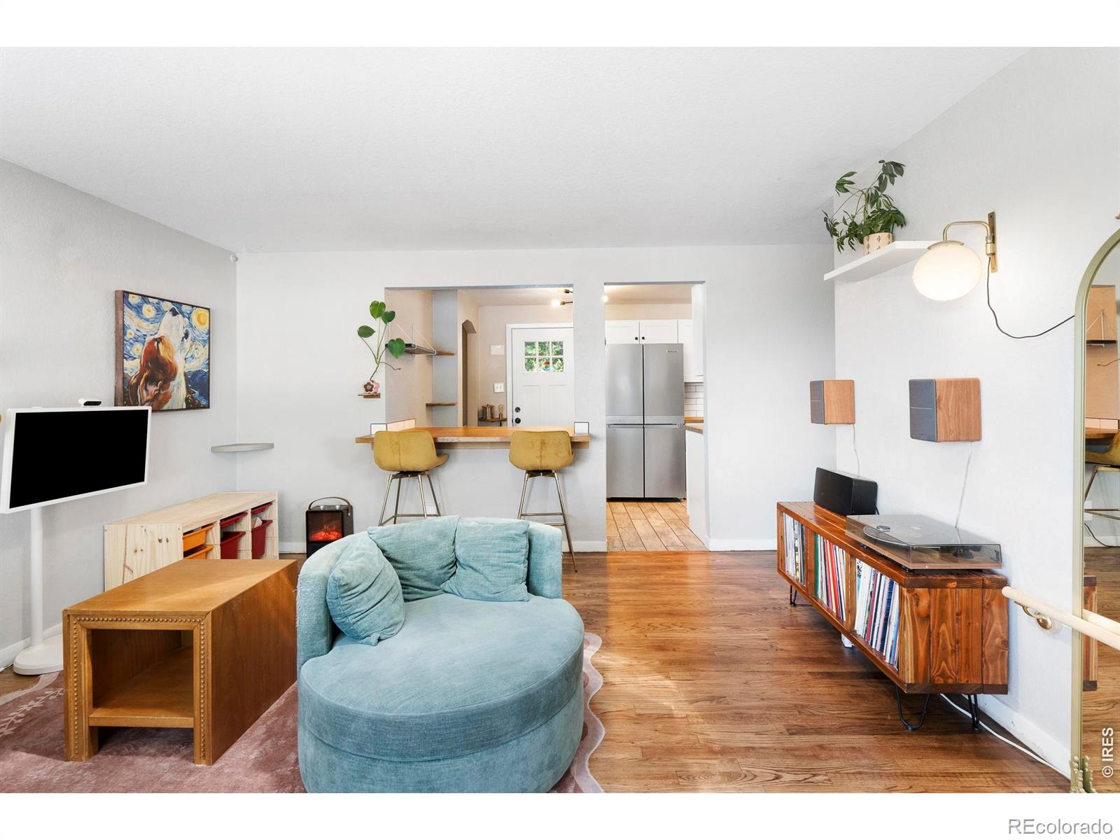 MLS Image #5 for 8441  devonshire boulevard,denver, Colorado
