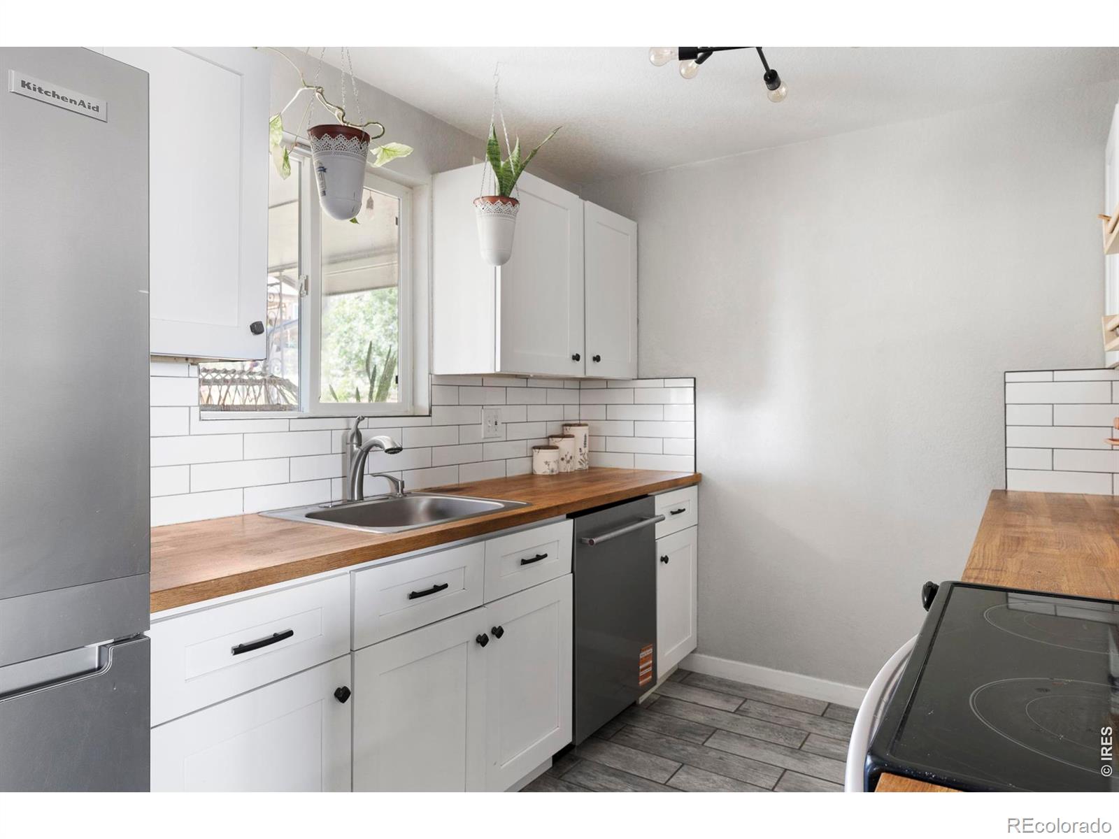 MLS Image #7 for 8441  devonshire boulevard,denver, Colorado