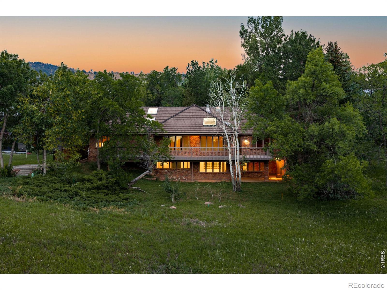 MLS Image #8 for 543  linden park drive,boulder, Colorado