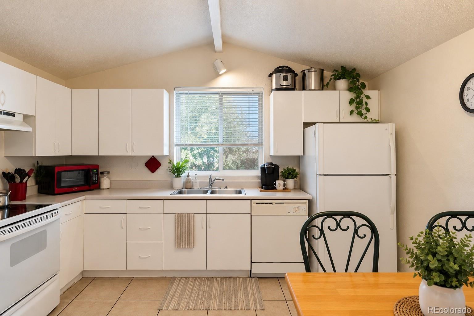MLS Image #3 for 2581 w 66th place,denver, Colorado