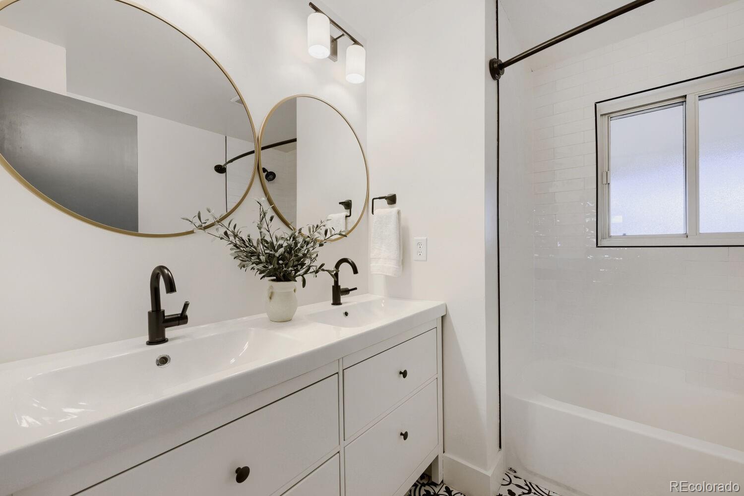 MLS Image #11 for 2220  rosemary street,denver, Colorado