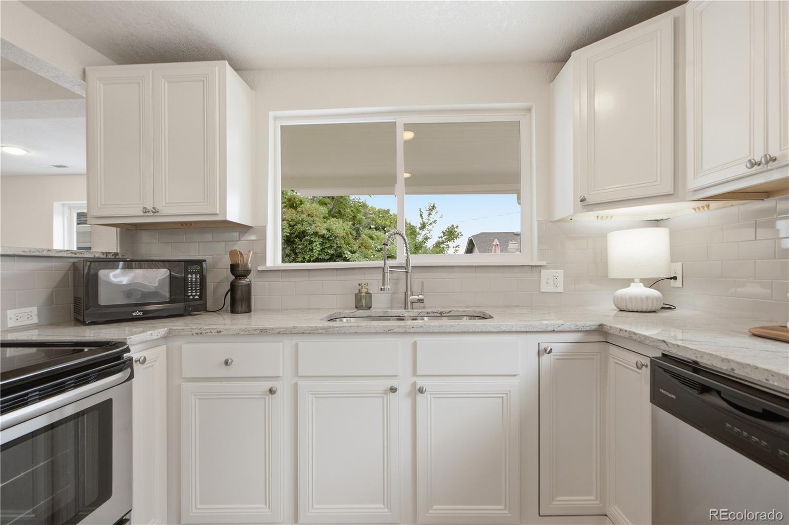 MLS Image #11 for 2918  ames street,wheat ridge, Colorado