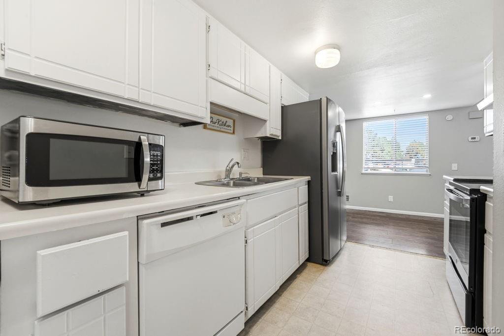 MLS Image #11 for 13395 e louisiana avenue,aurora, Colorado