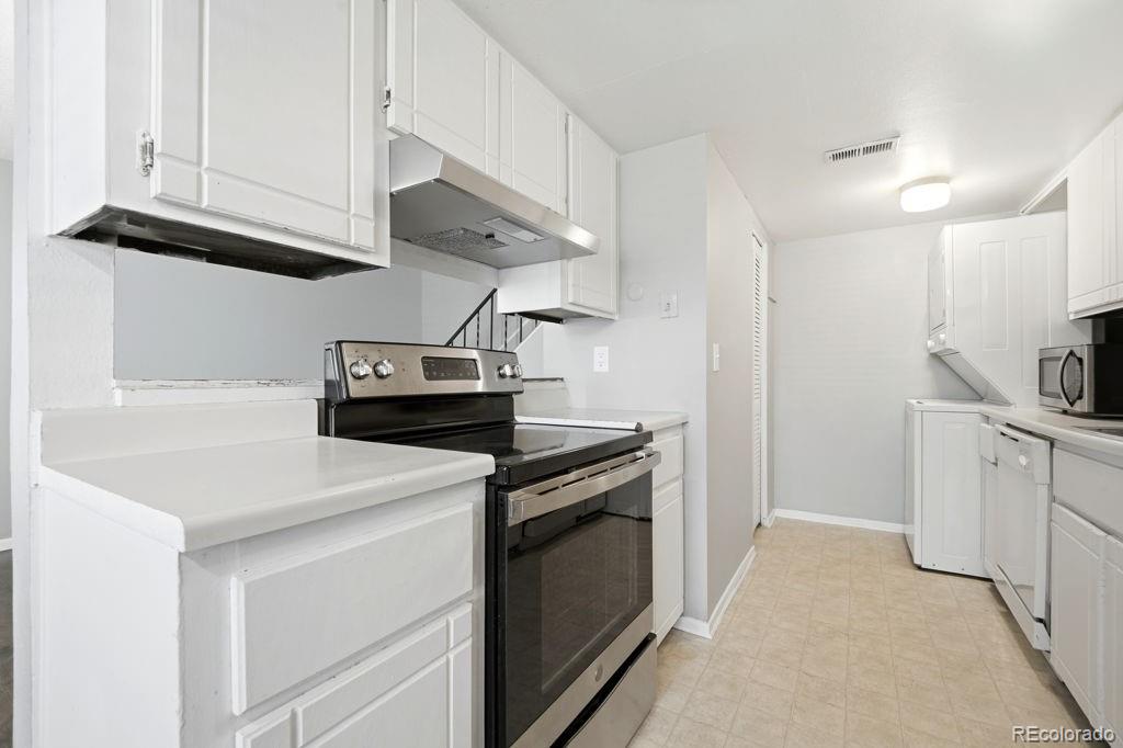 MLS Image #13 for 13395 e louisiana avenue,aurora, Colorado