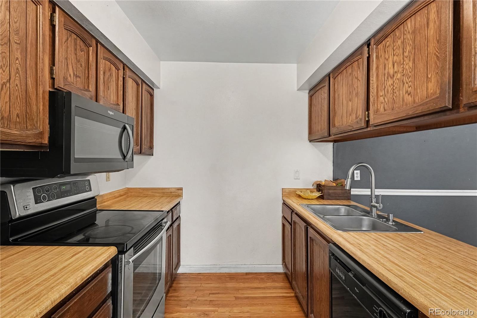 MLS Image #6 for 11819  grant street,northglenn, Colorado