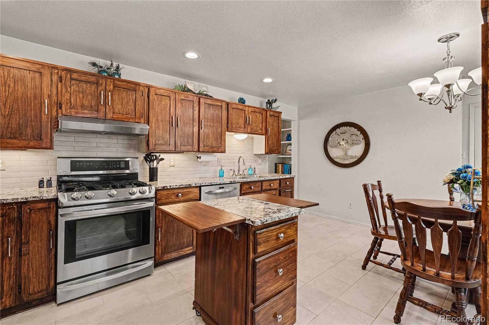 MLS Image #11 for 7034  ingalls court,arvada, Colorado