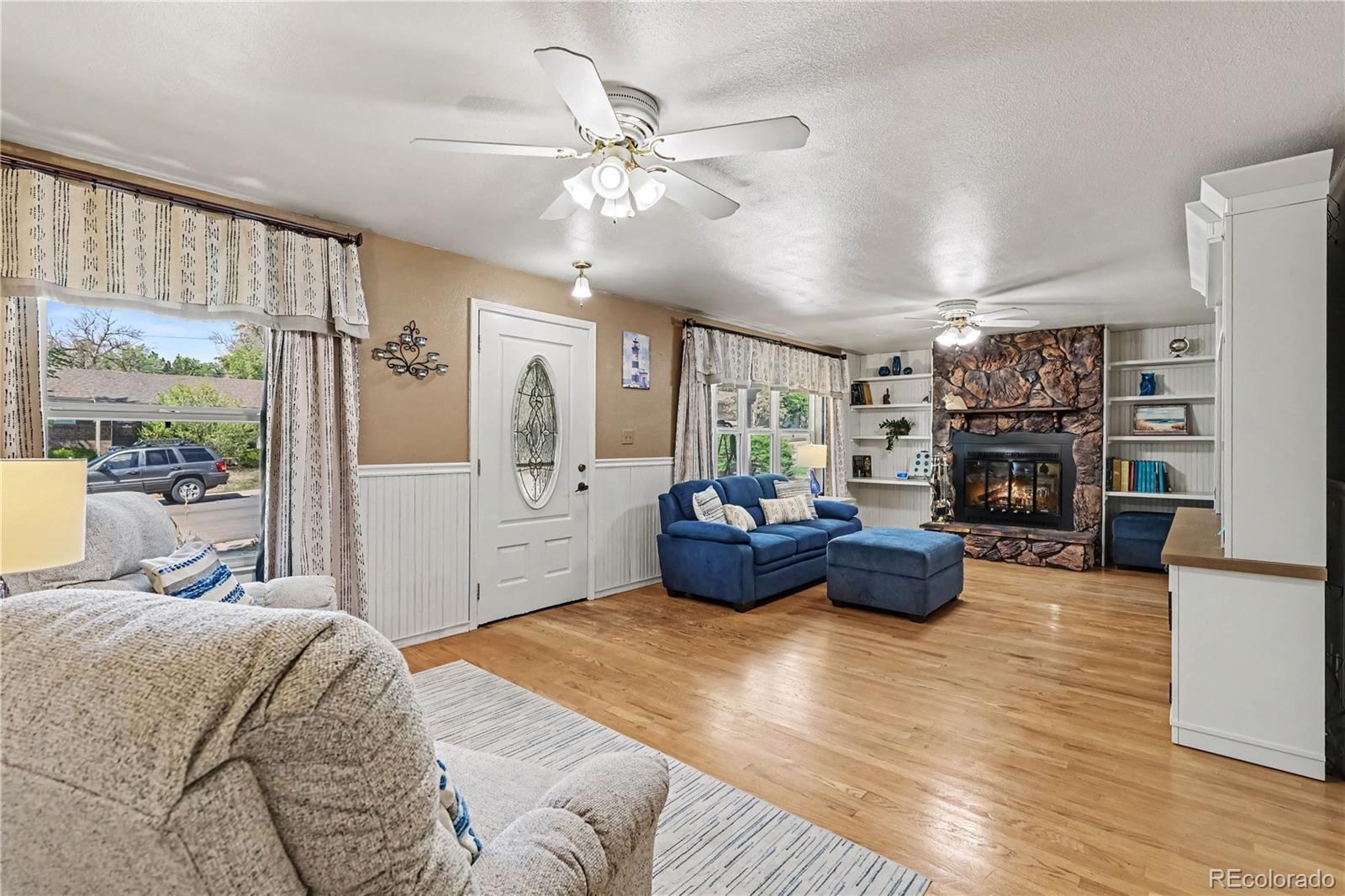 MLS Image #3 for 7034  ingalls court,arvada, Colorado