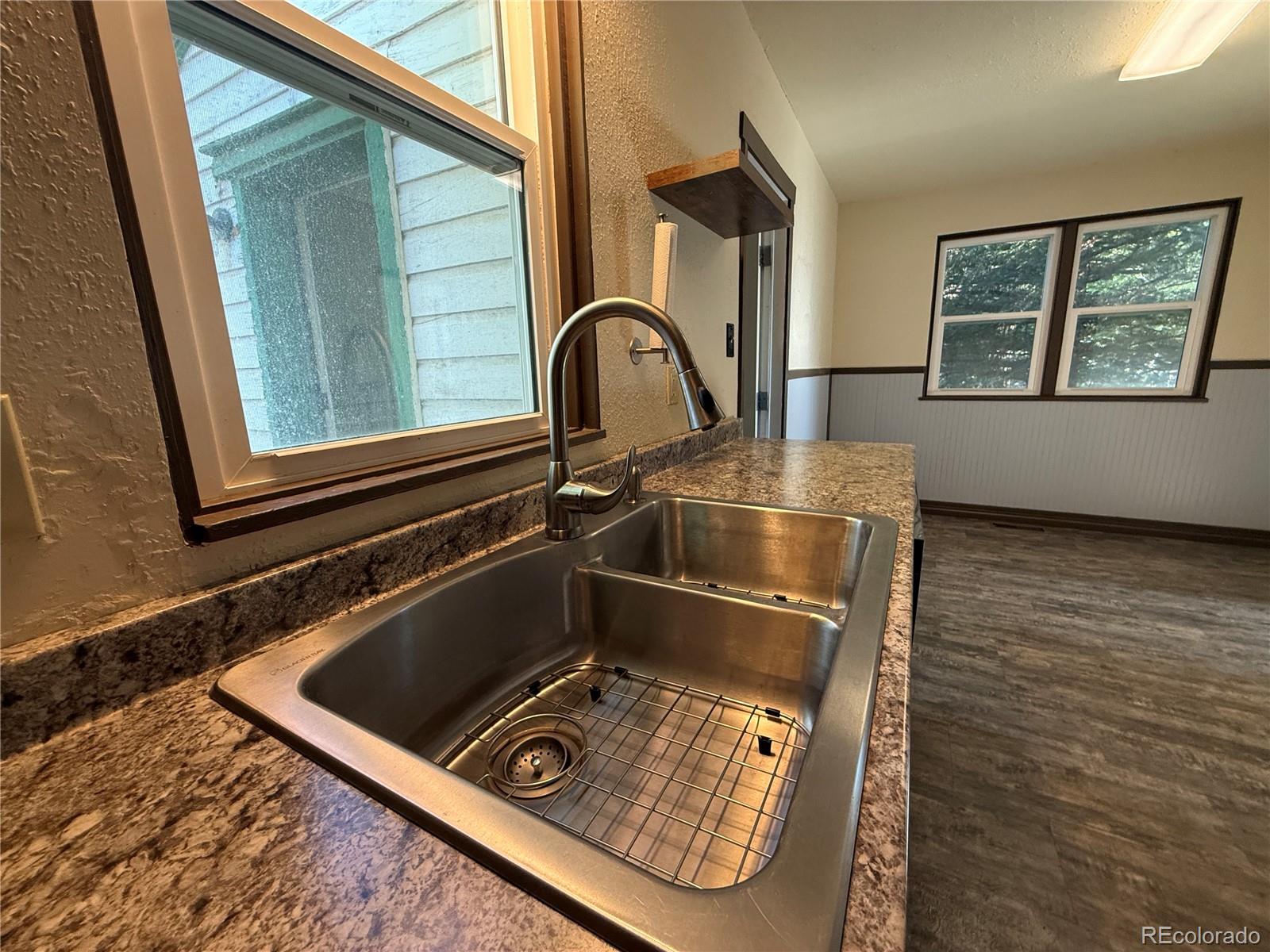 MLS Image #5 for 503  poplar street,la jara, Colorado