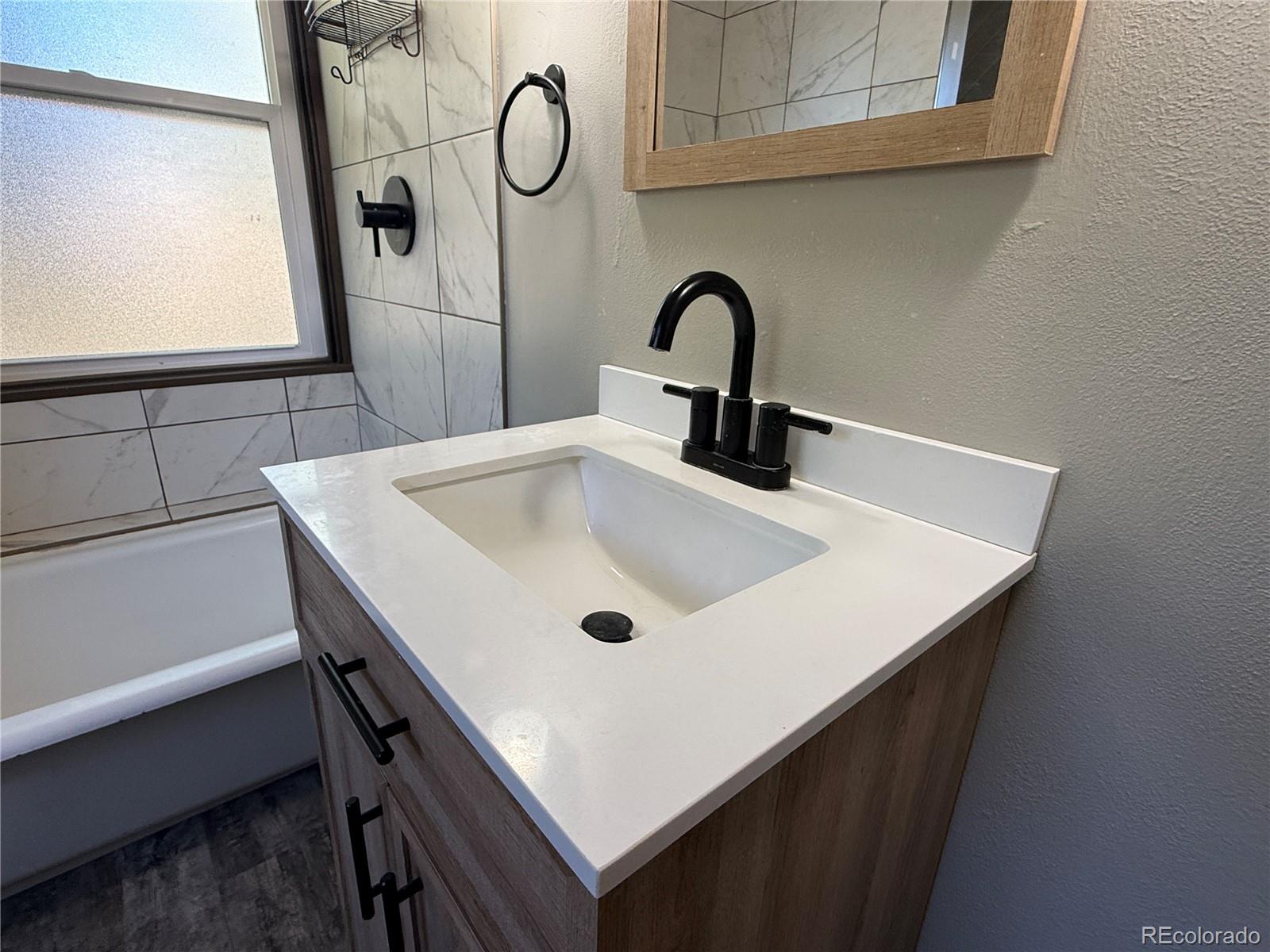 MLS Image #9 for 503  poplar street,la jara, Colorado