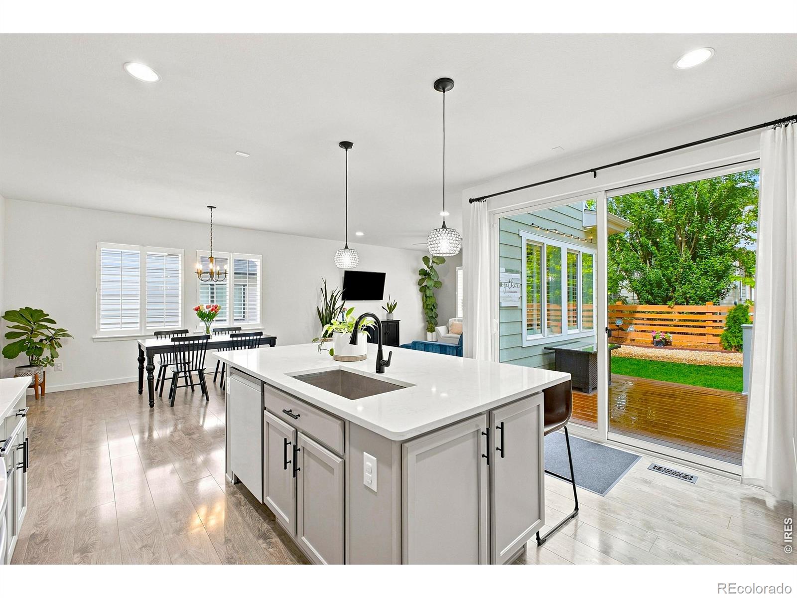 MLS Image #8 for 78  starlight circle,erie, Colorado