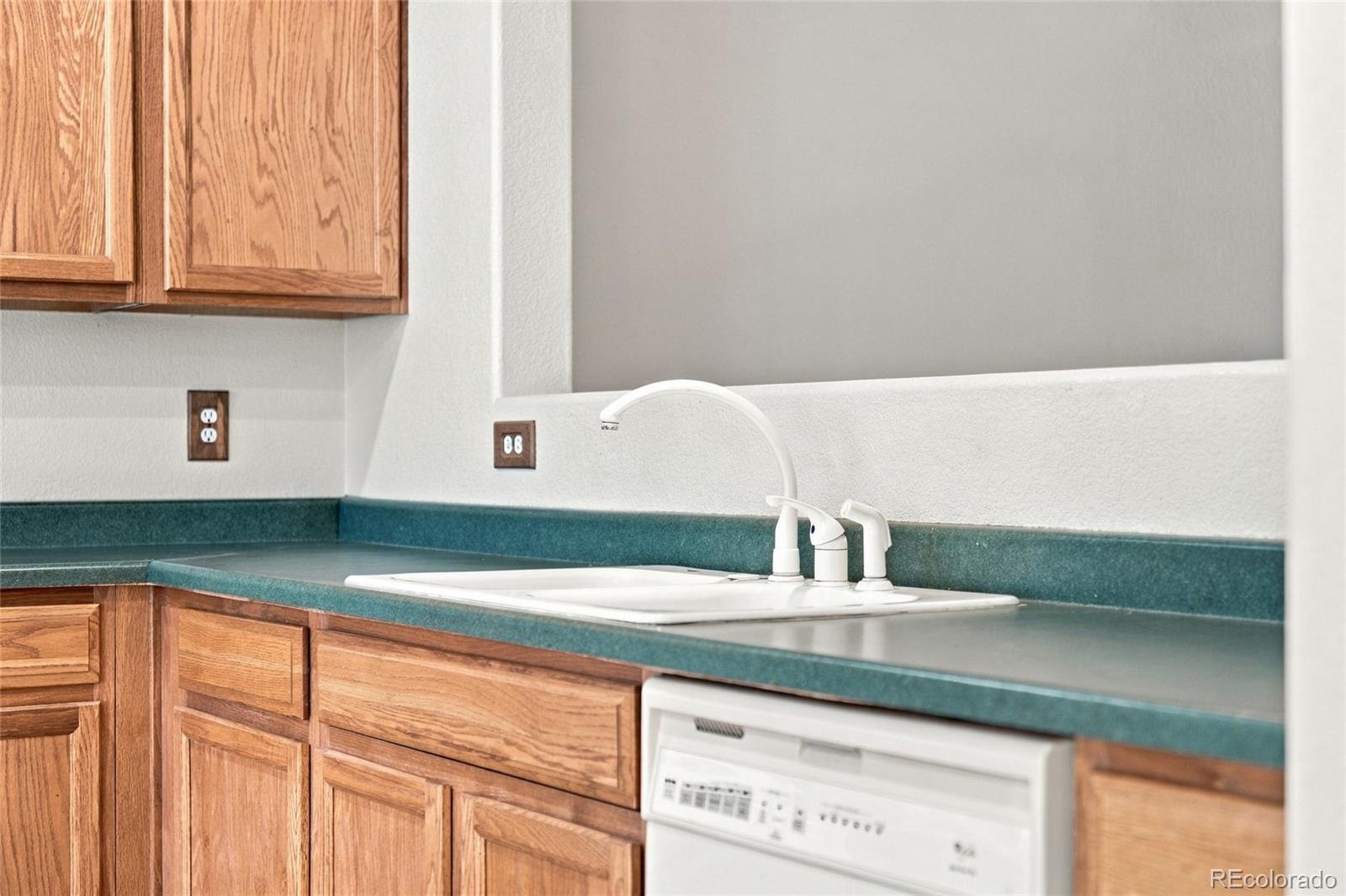 MLS Image #13 for 2250 e 111th drive,northglenn, Colorado