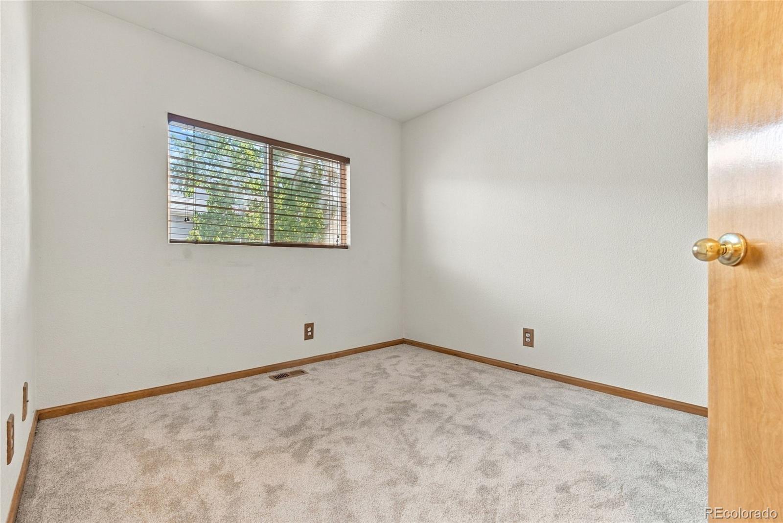 MLS Image #18 for 2250 e 111th drive,northglenn, Colorado