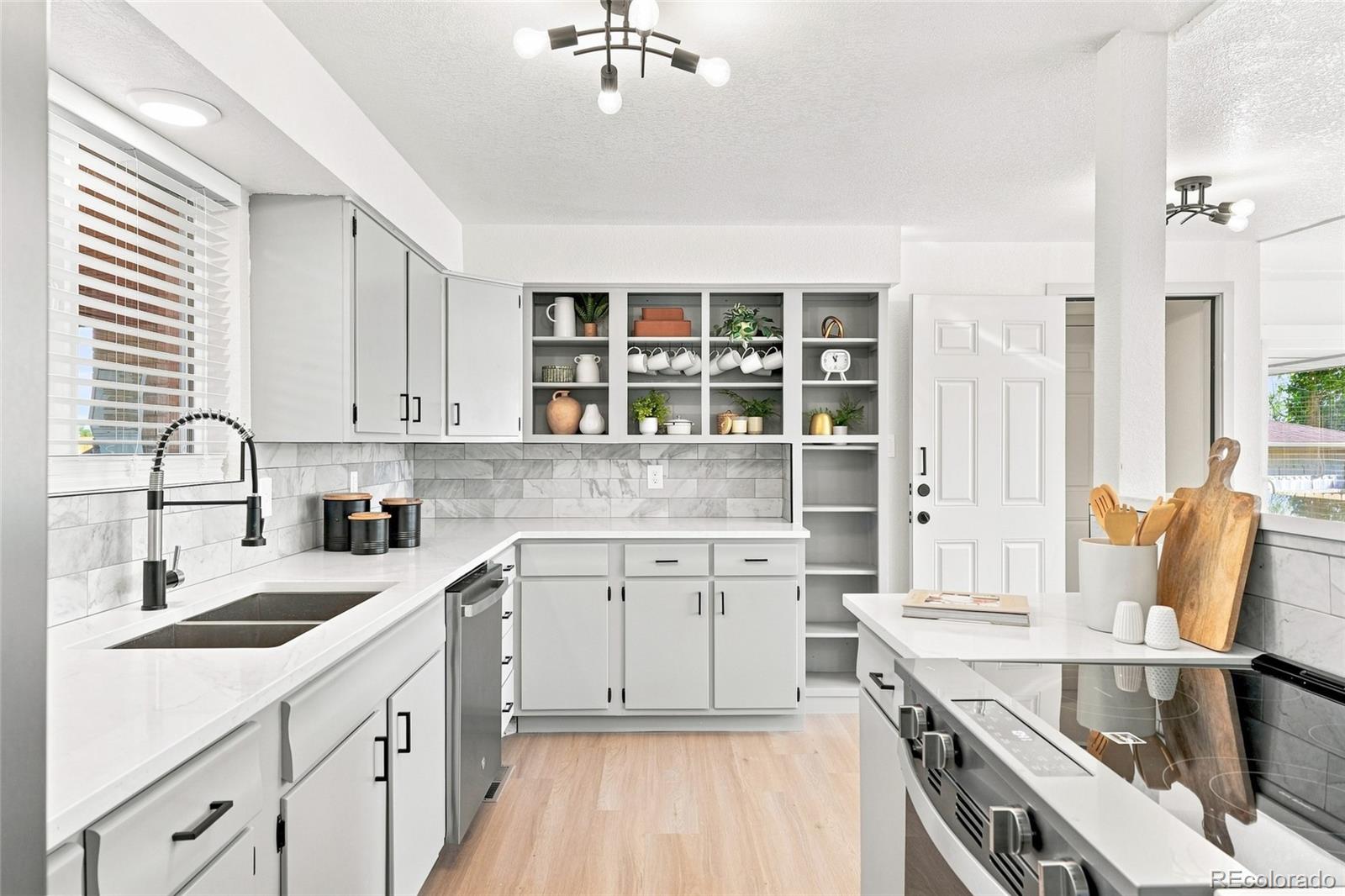 MLS Image #2 for 2787 s meade street,denver, Colorado