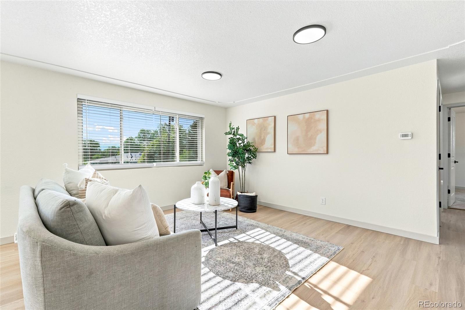 MLS Image #4 for 2787 s meade street,denver, Colorado