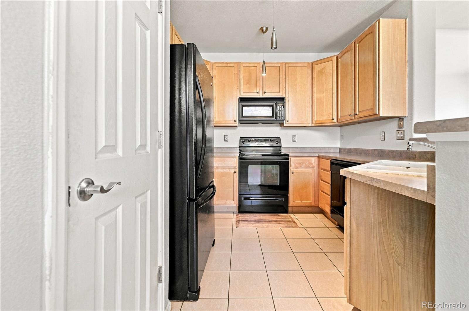 MLS Image #5 for 221  granby way,aurora, Colorado