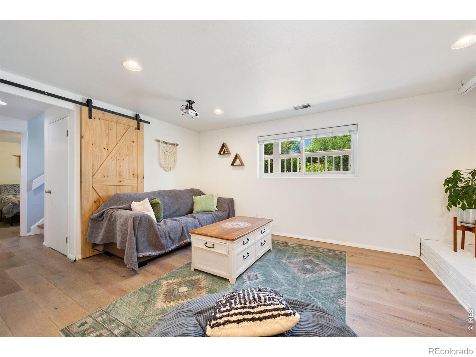 MLS Image #18 for 1018 s pratt parkway,longmont, Colorado