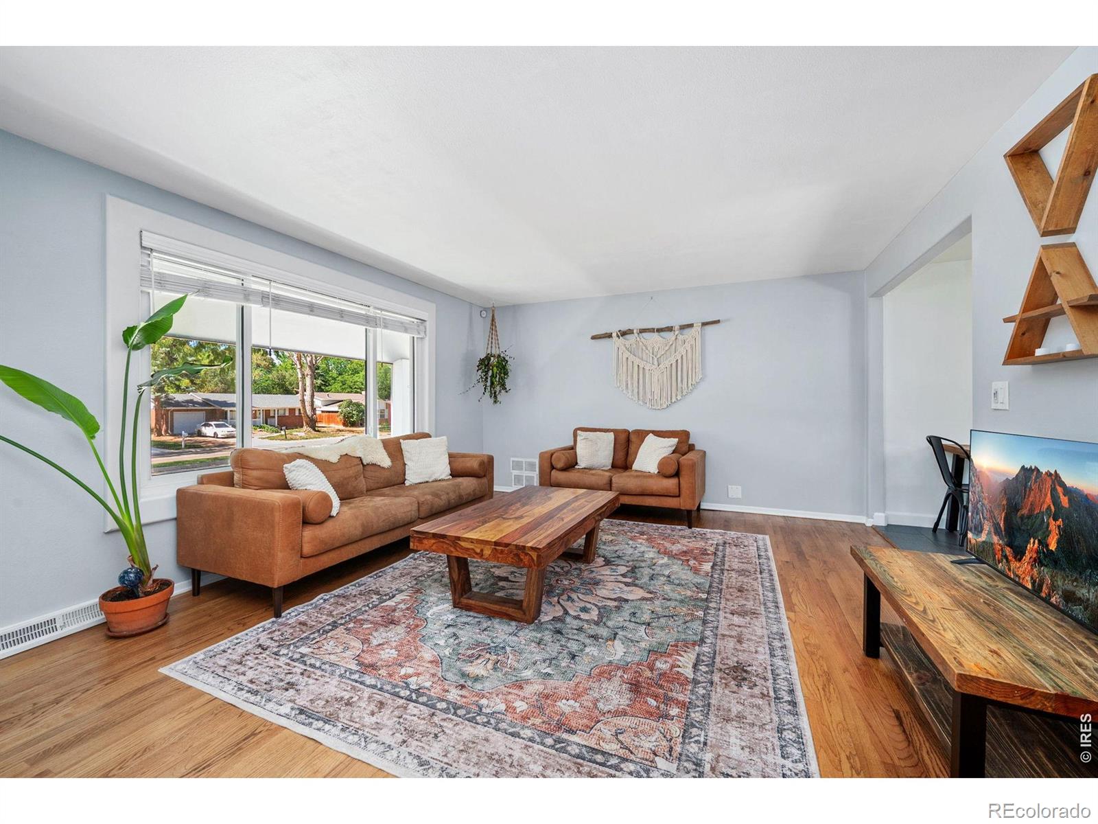 MLS Image #4 for 1018 s pratt parkway,longmont, Colorado