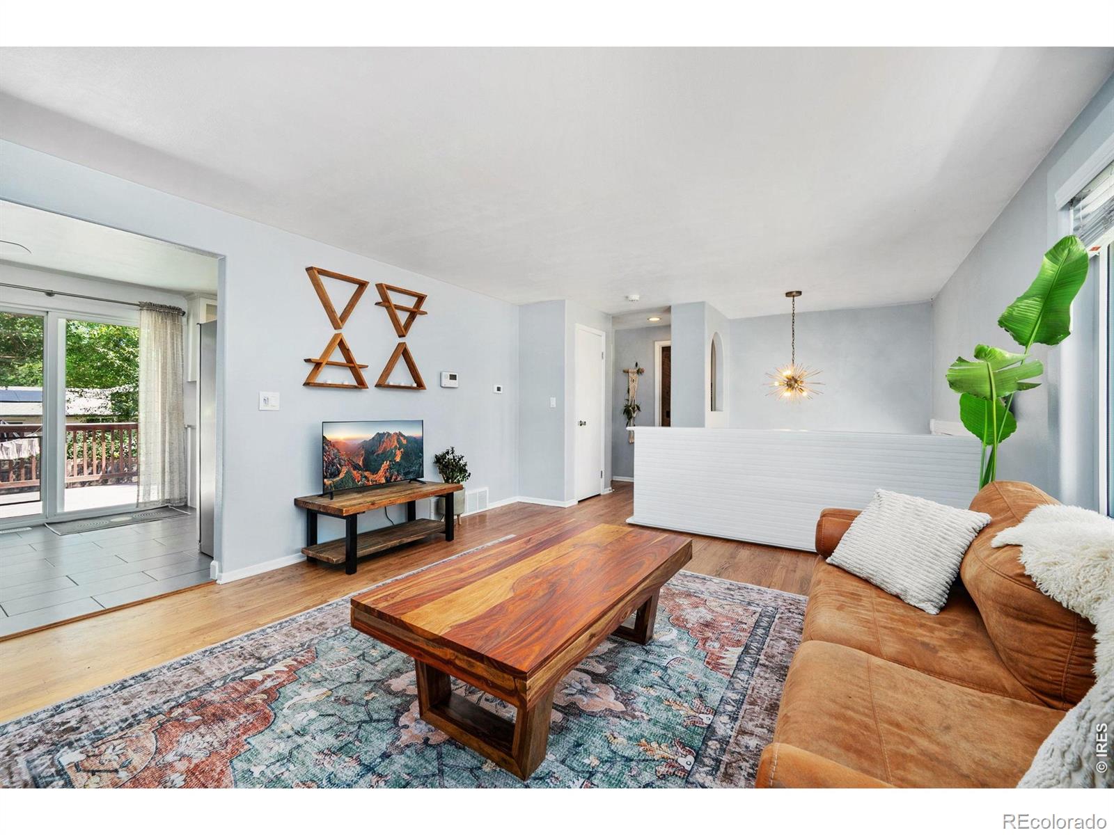MLS Image #5 for 1018 s pratt parkway,longmont, Colorado