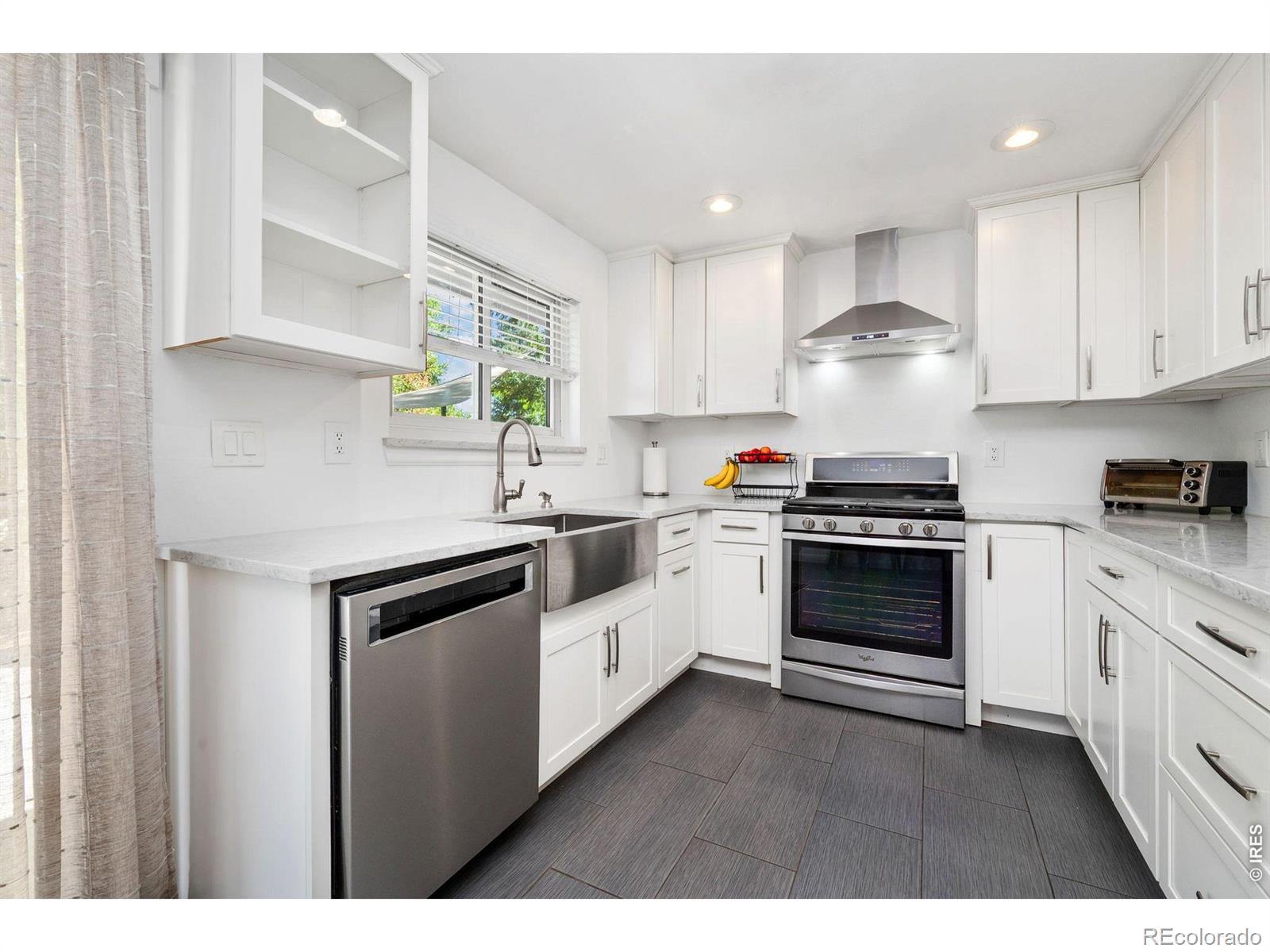 MLS Image #7 for 1018 s pratt parkway,longmont, Colorado