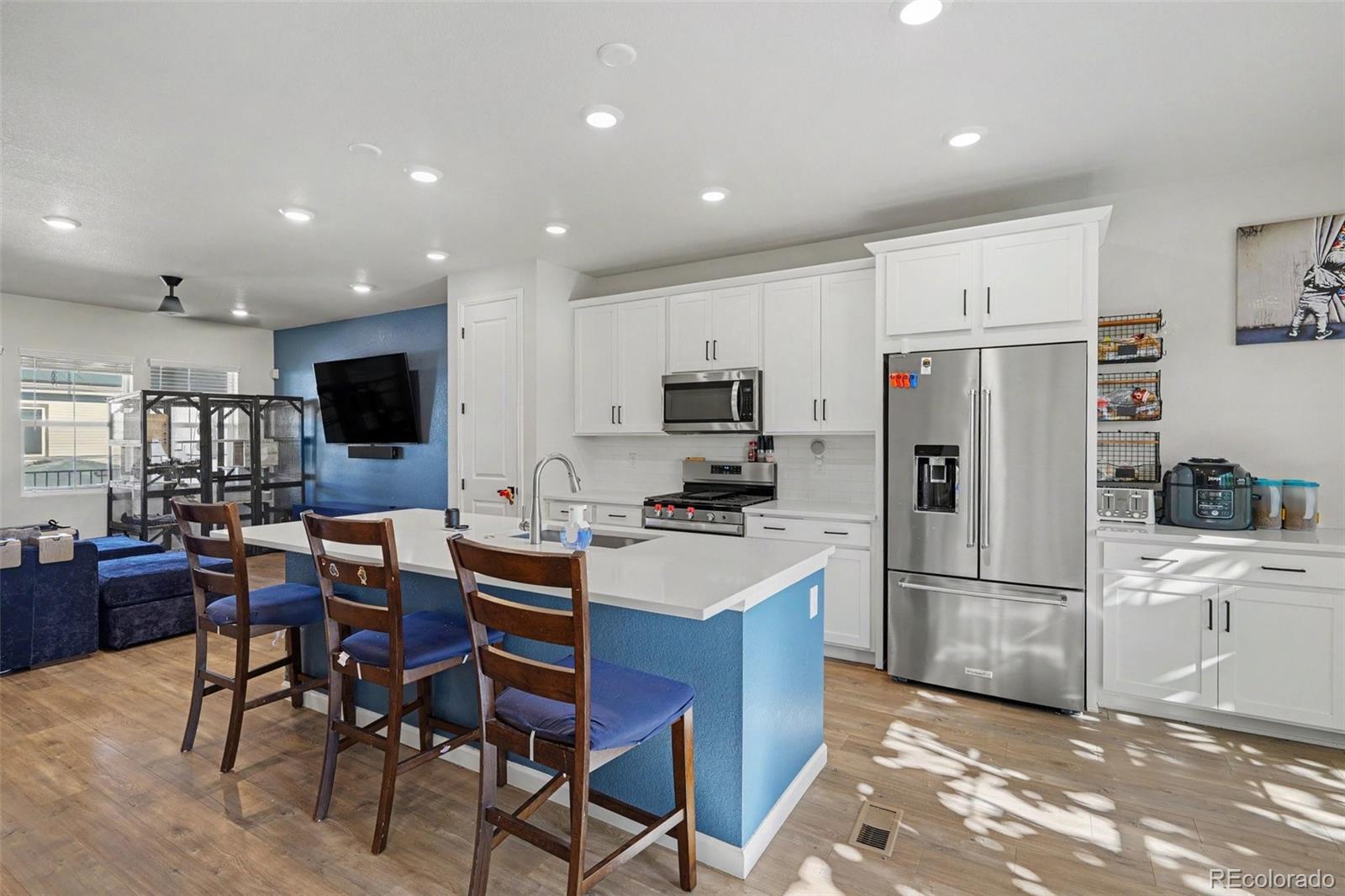 MLS Image #3 for 8830  fraser river loop,littleton, Colorado