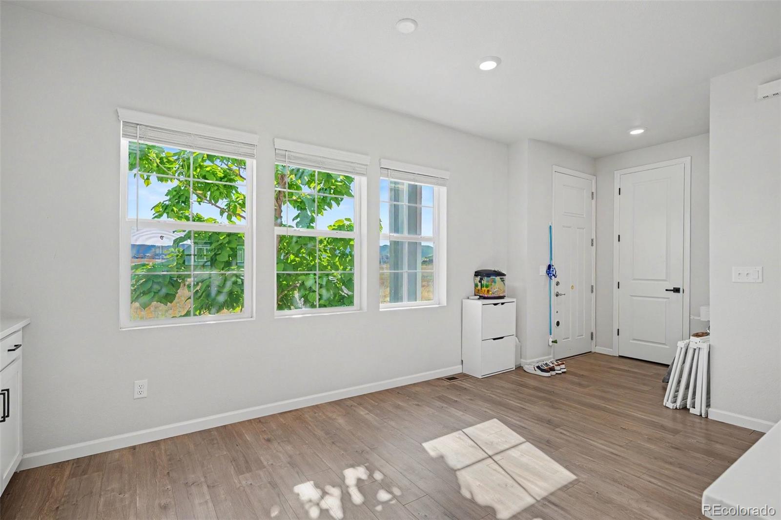 MLS Image #6 for 8830  fraser river loop,littleton, Colorado