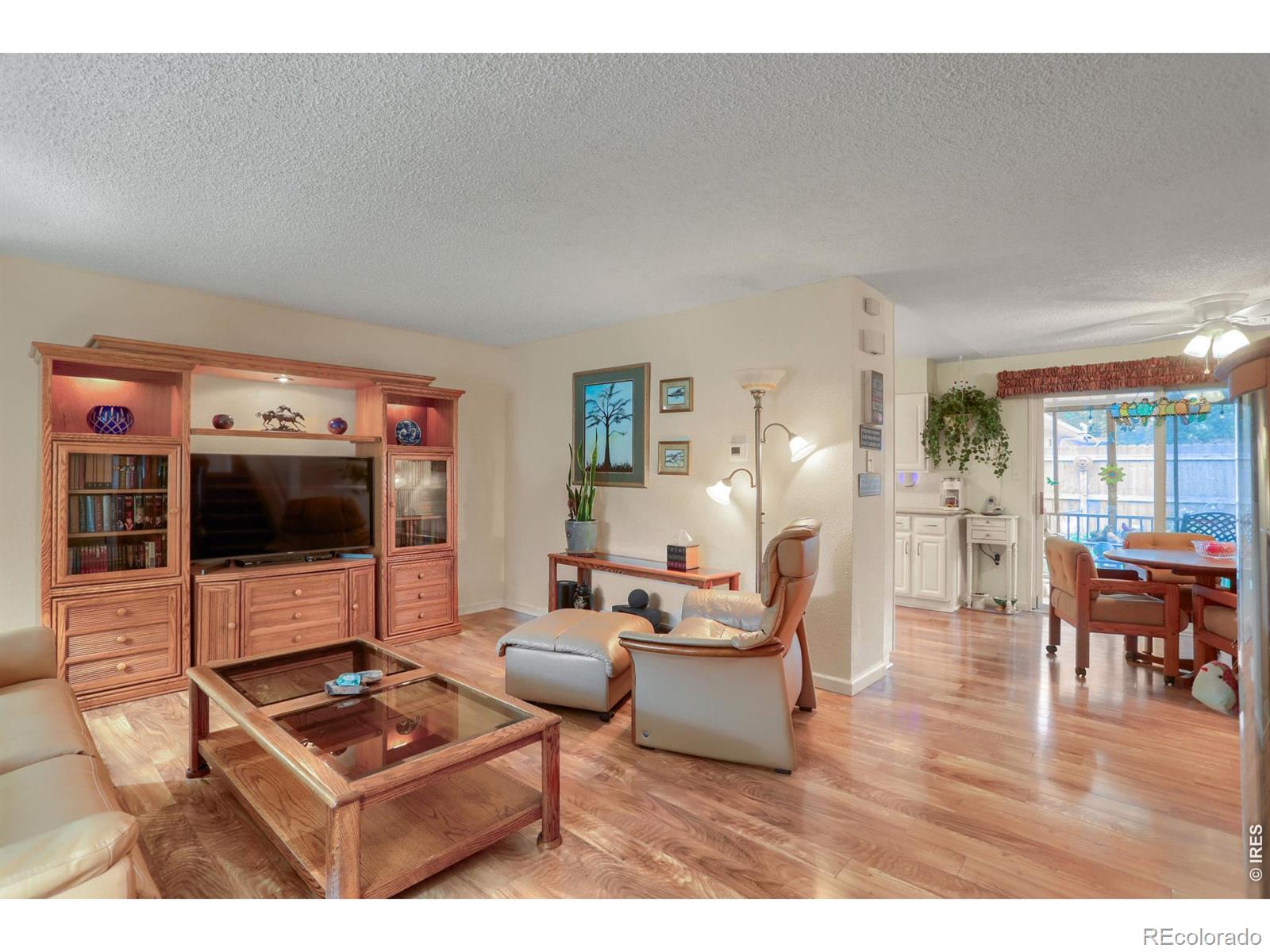 MLS Image #5 for 409 e saint clair avenue,longmont, Colorado