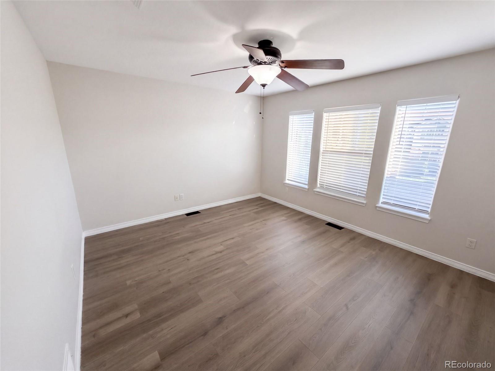 MLS Image #20 for 7242 s rome street,aurora, Colorado
