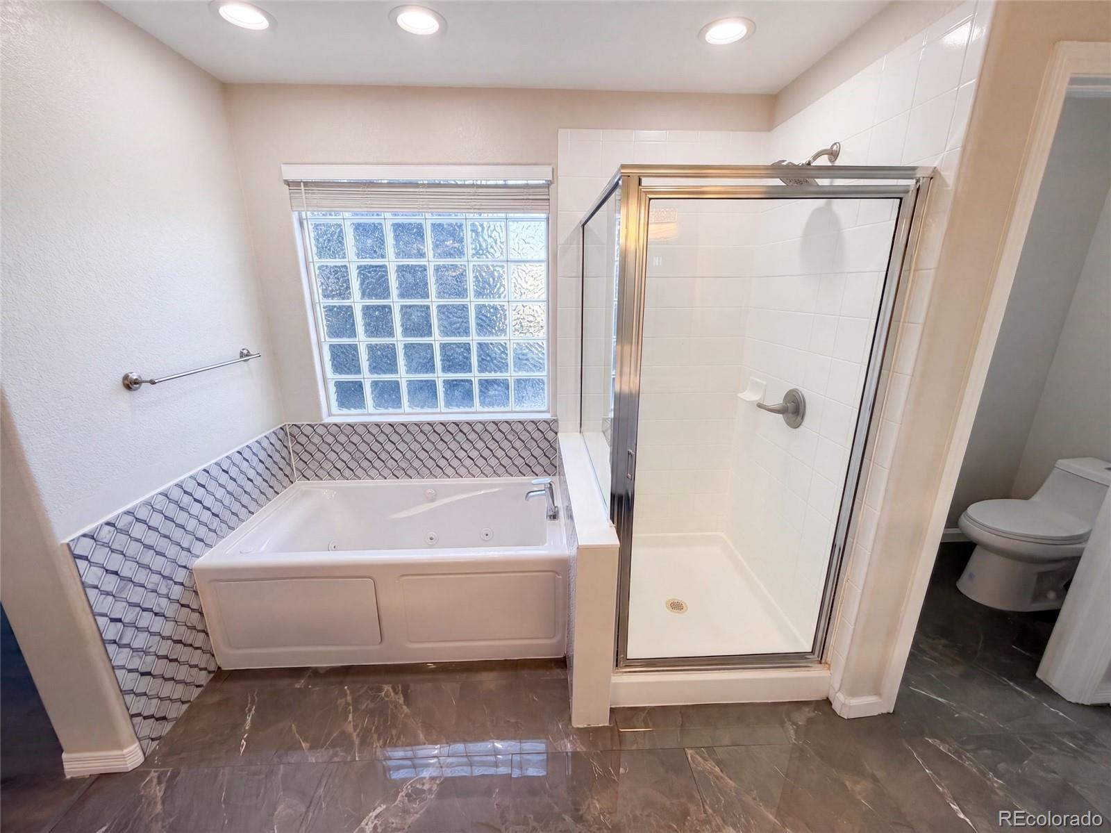 MLS Image #33 for 7242 s rome street,aurora, Colorado