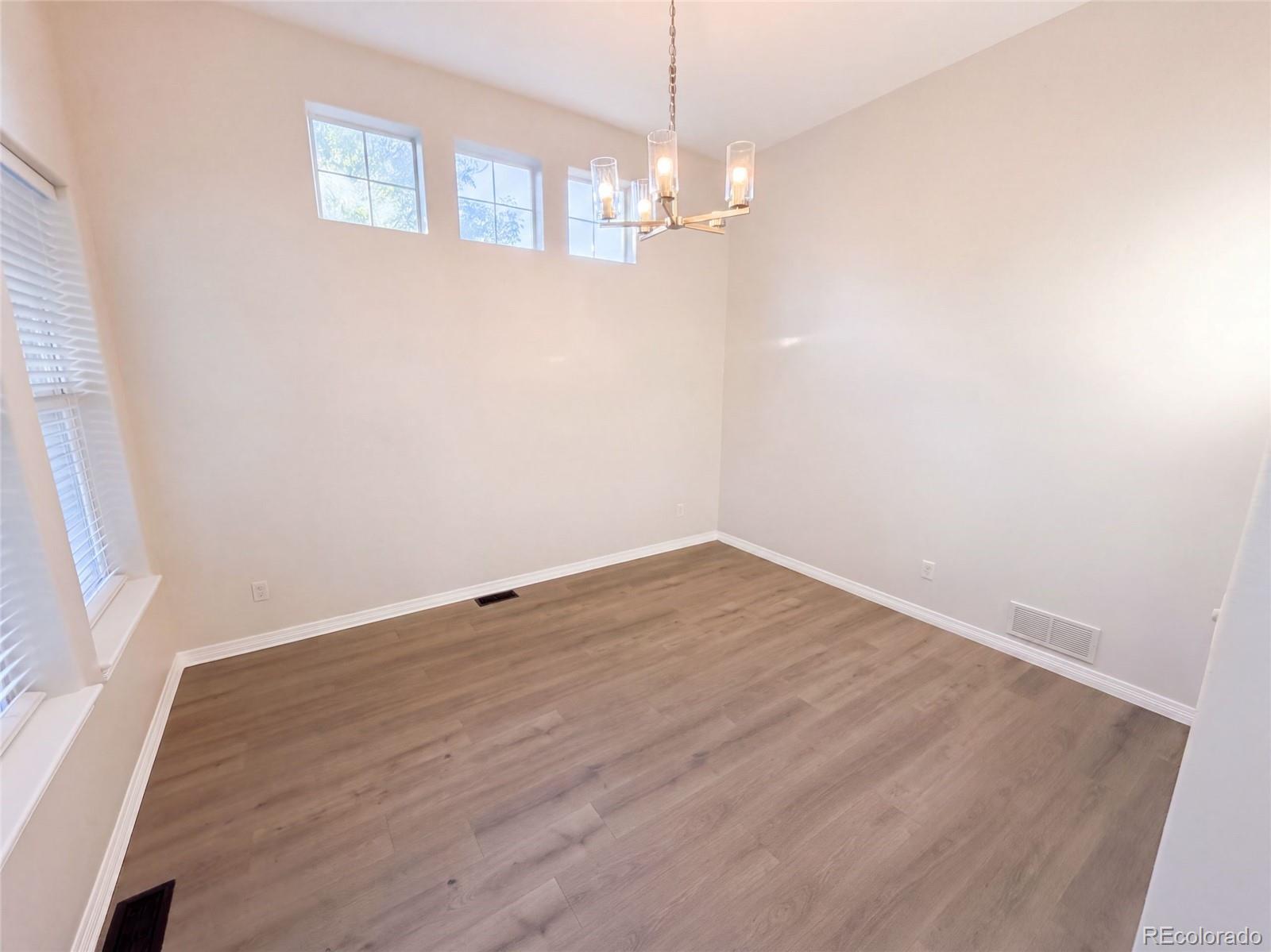 MLS Image #6 for 7242 s rome street,aurora, Colorado