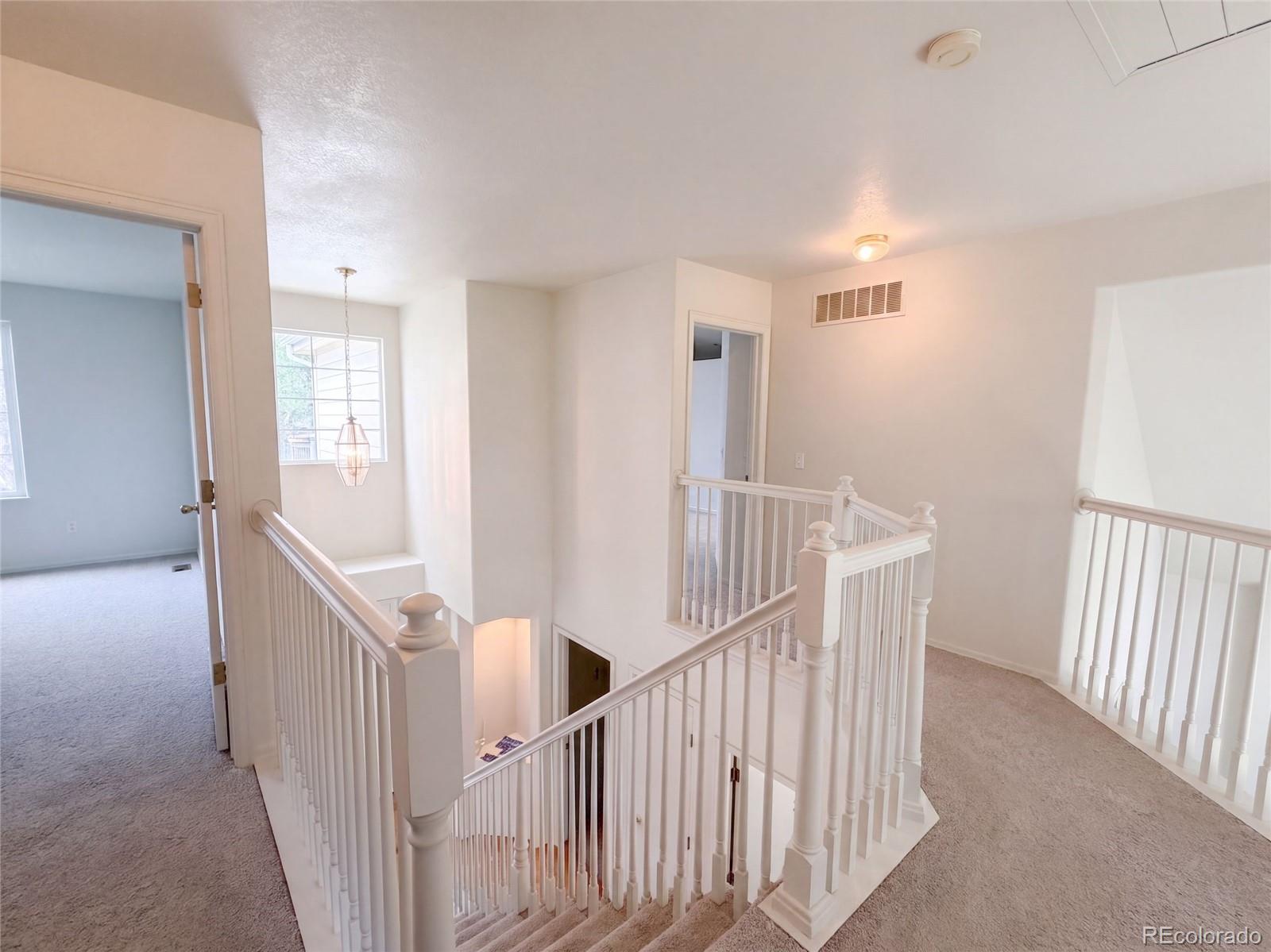 MLS Image #13 for 821  sage sparrow circle,highlands ranch, Colorado