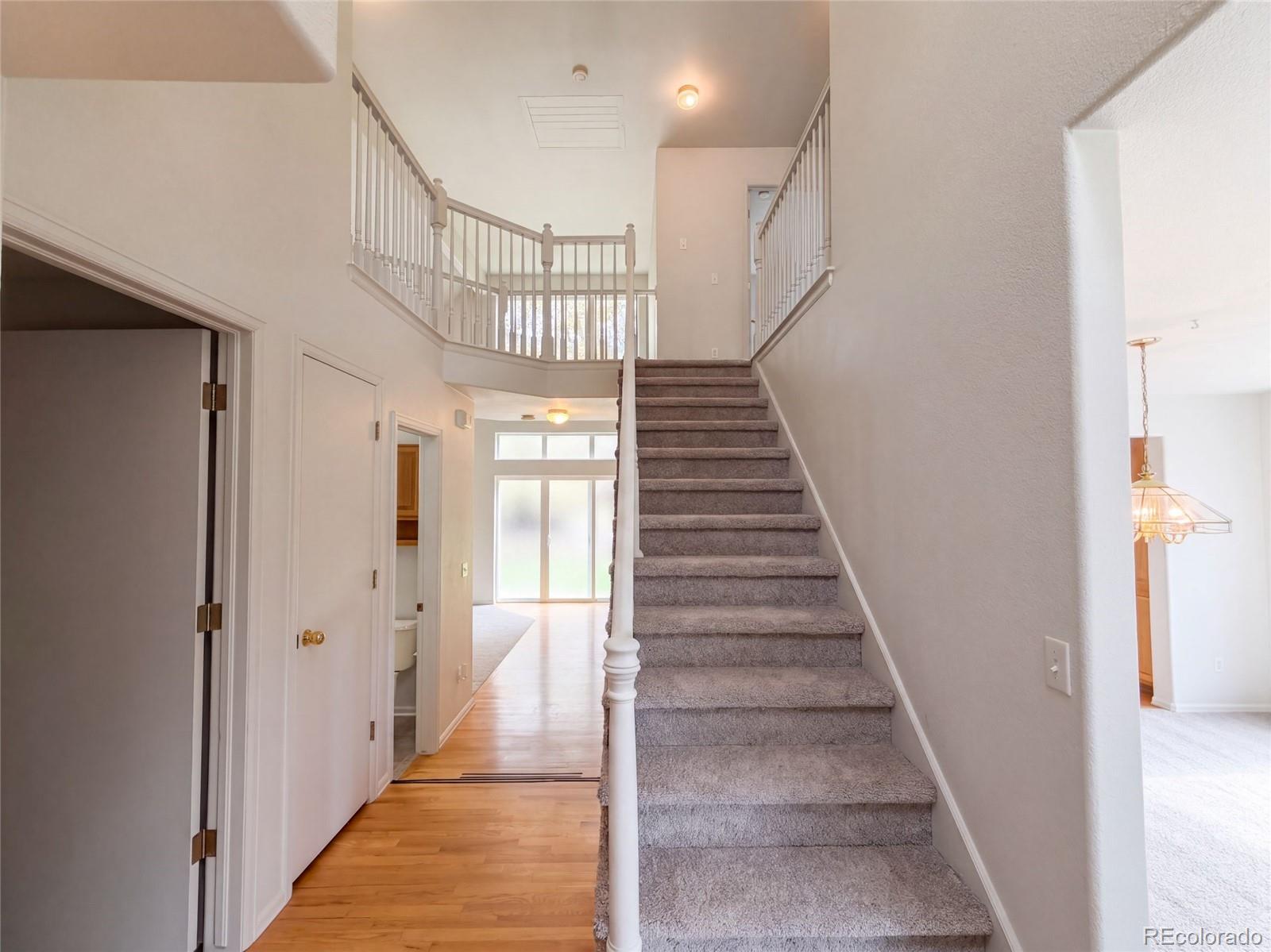 MLS Image #5 for 821  sage sparrow circle,highlands ranch, Colorado