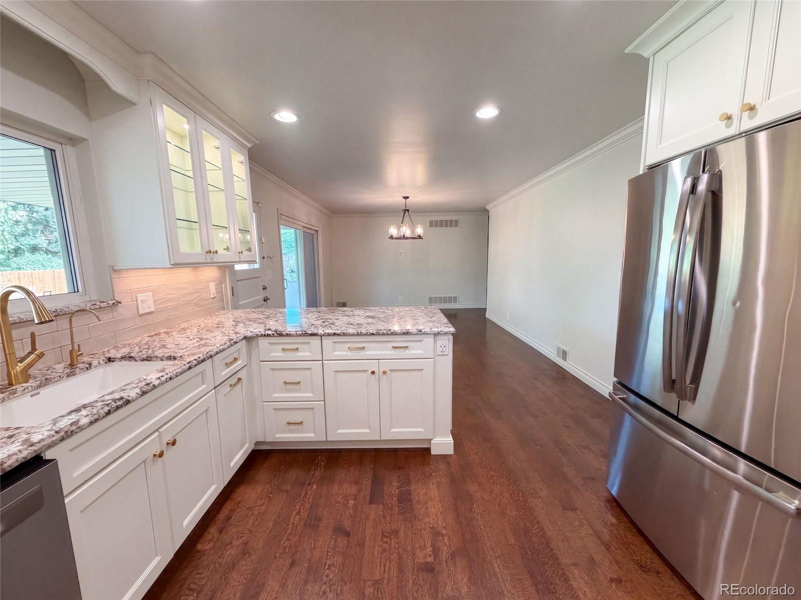 MLS Image #11 for 2145 e columbia place,denver, Colorado