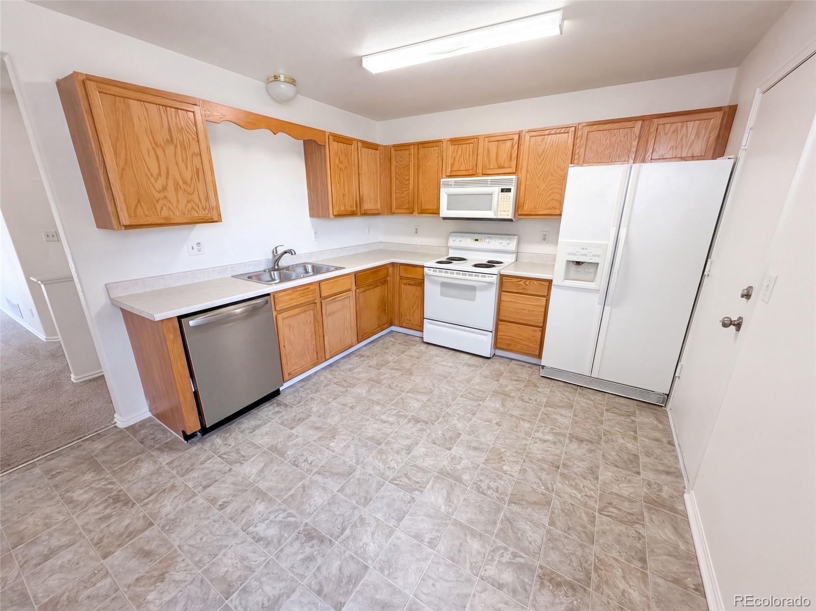 MLS Image #1 for 18959 e linvale place,aurora, Colorado