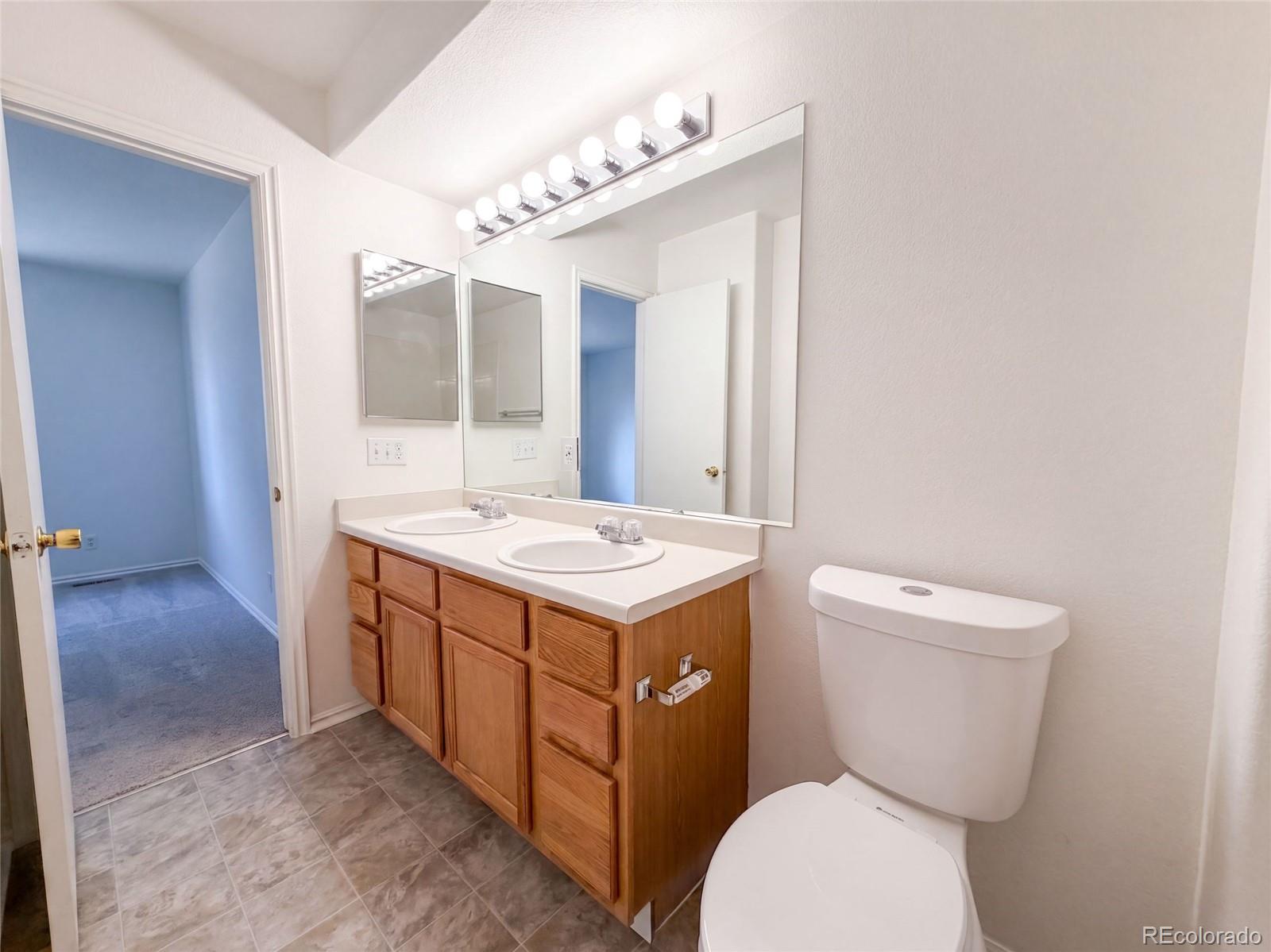 MLS Image #12 for 18959 e linvale place,aurora, Colorado