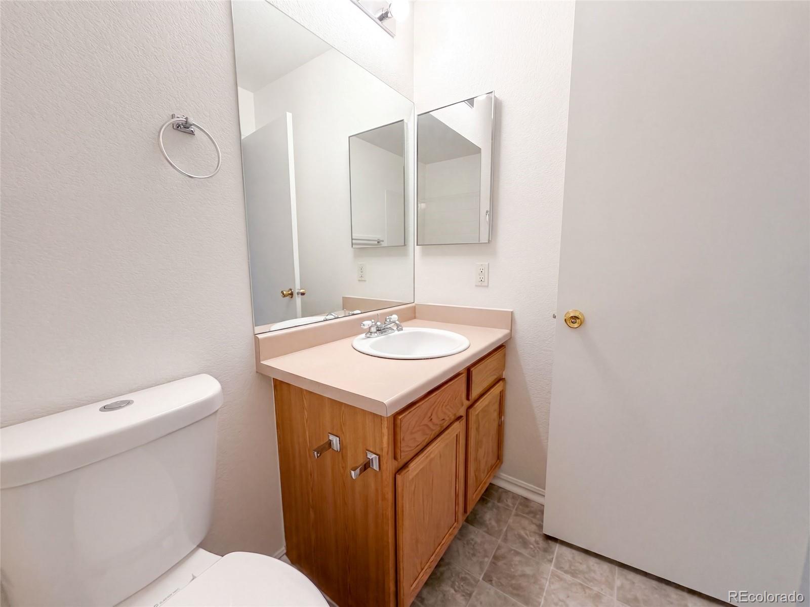 MLS Image #16 for 18959 e linvale place,aurora, Colorado