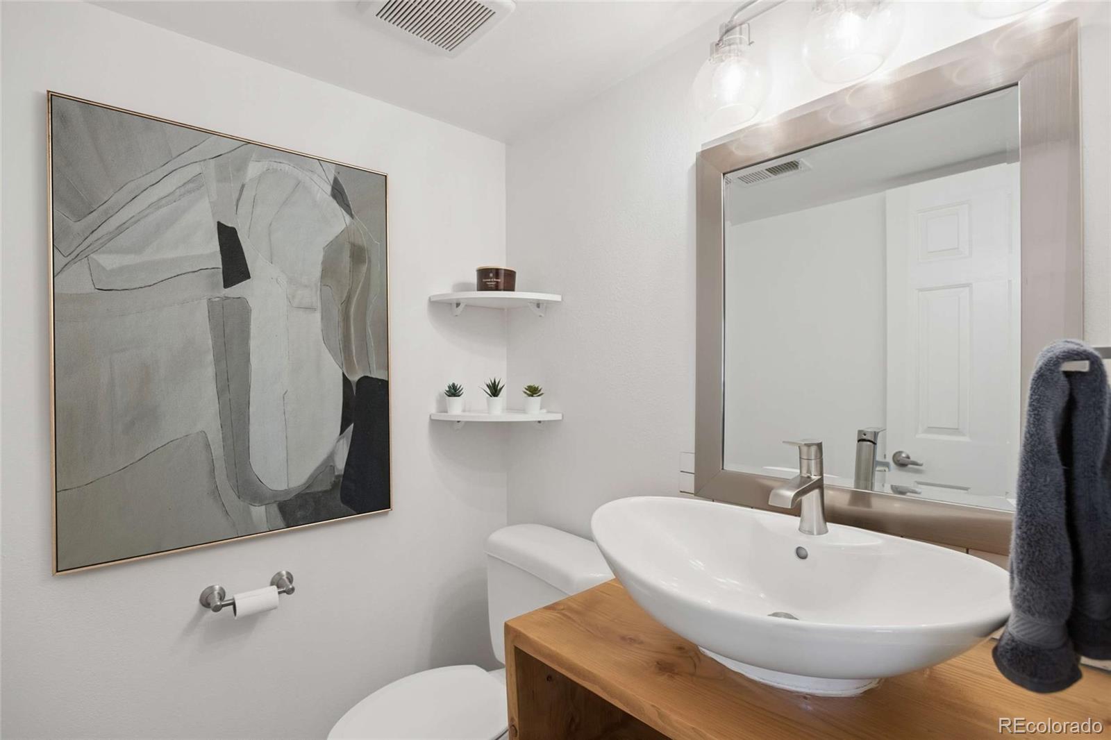 MLS Image #13 for 1641 n washington street,denver, Colorado