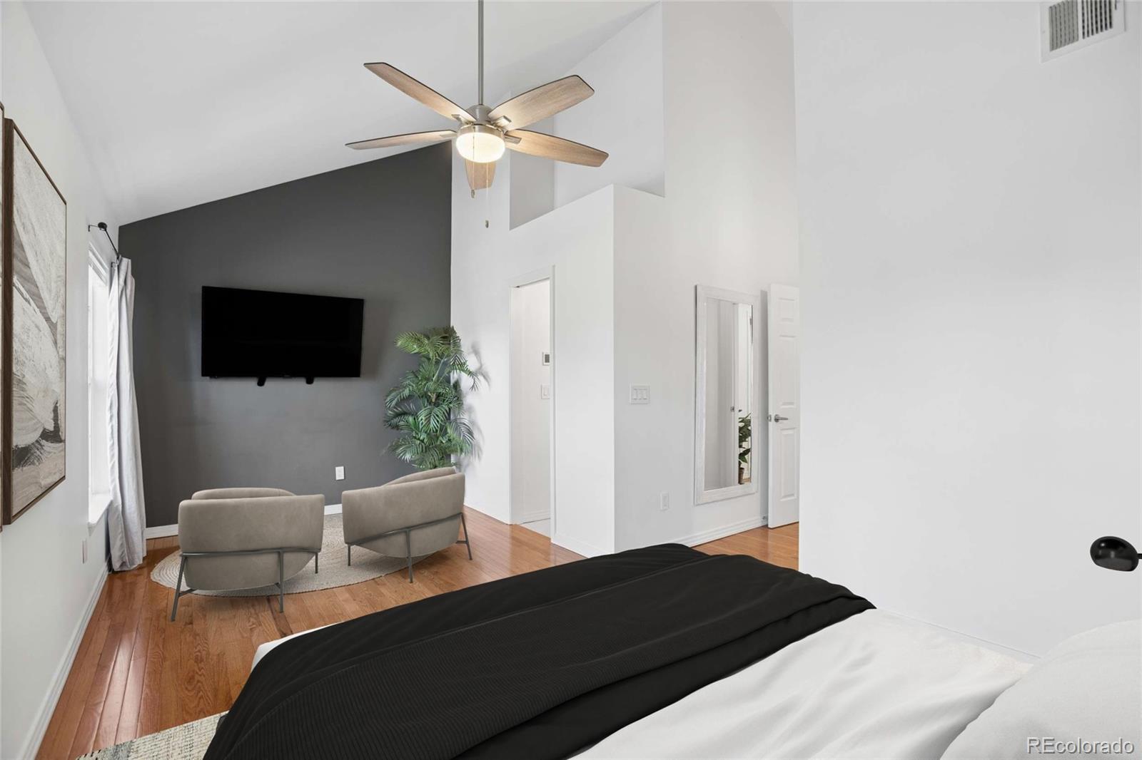 MLS Image #16 for 1641 n washington street,denver, Colorado