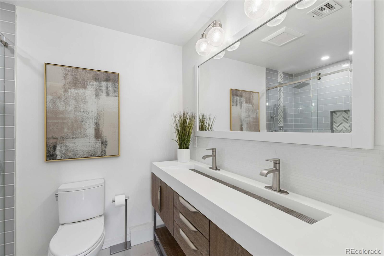 MLS Image #18 for 1641 n washington street,denver, Colorado