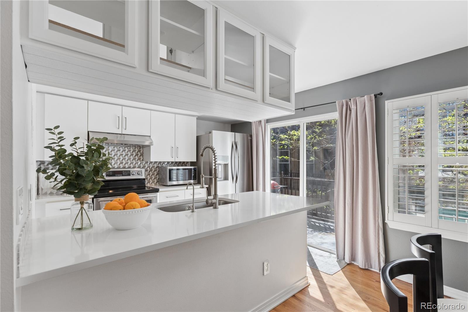 MLS Image #7 for 1641 n washington street,denver, Colorado