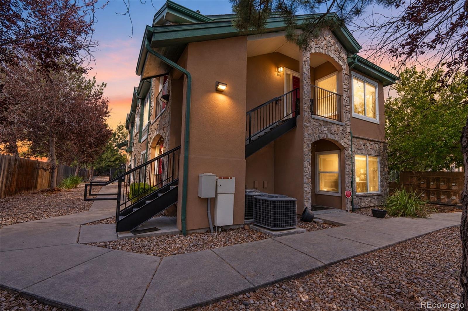 MLS Image #1 for 1604  granby way,aurora, Colorado