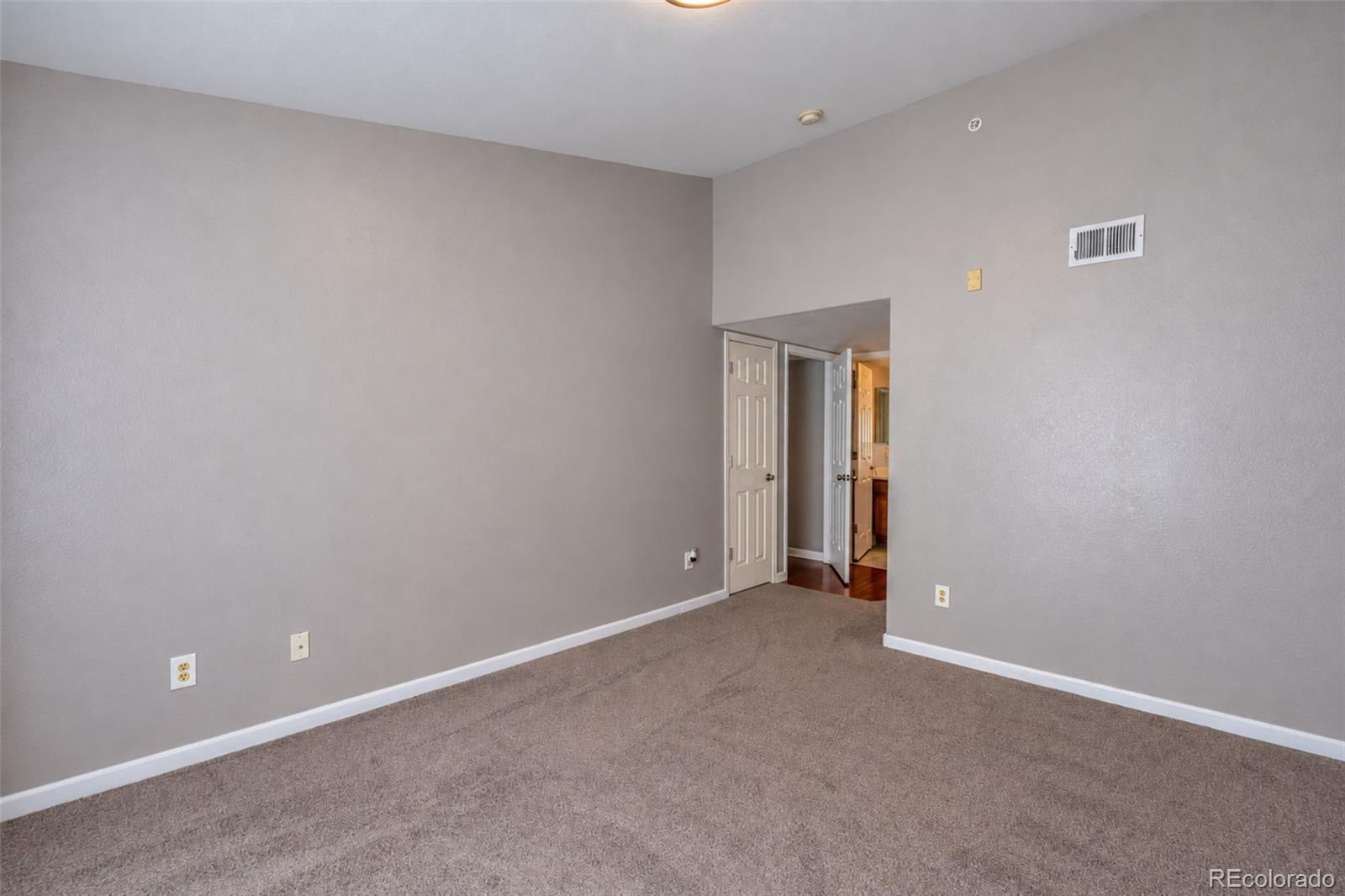 MLS Image #13 for 1604  granby way,aurora, Colorado