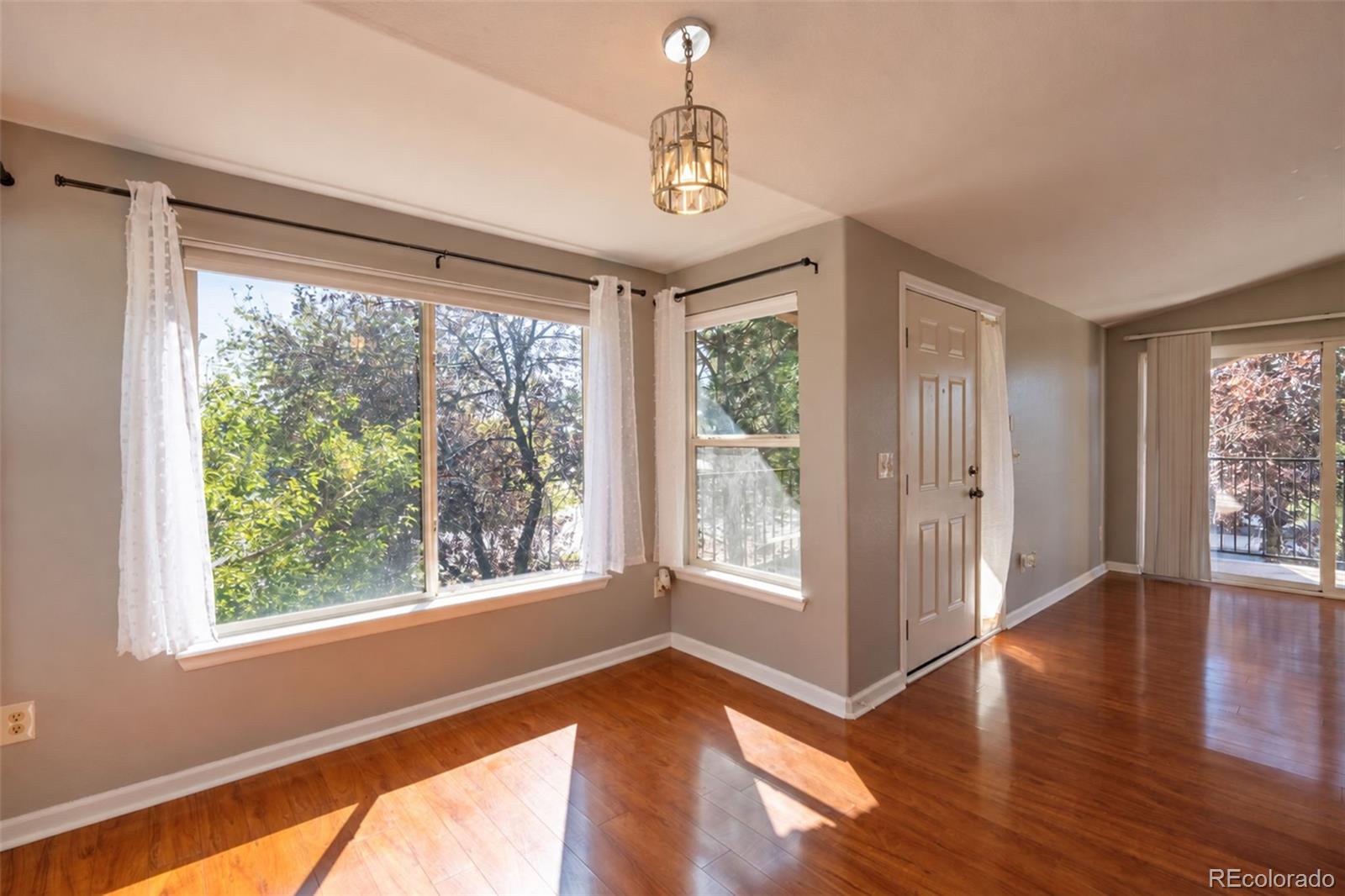 MLS Image #7 for 1604  granby way,aurora, Colorado