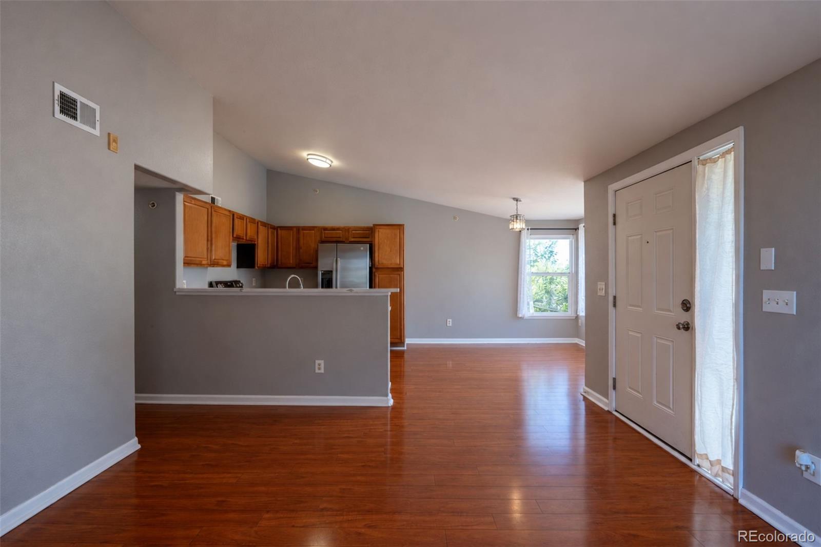MLS Image #9 for 1604  granby way,aurora, Colorado